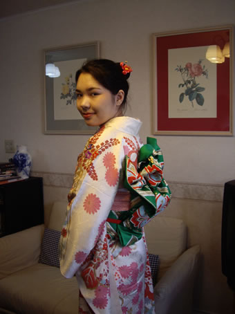 The author’s daughter
in Japanese kimono