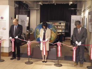 総合博物館第5期展示「言葉は境界を超えて」開幕